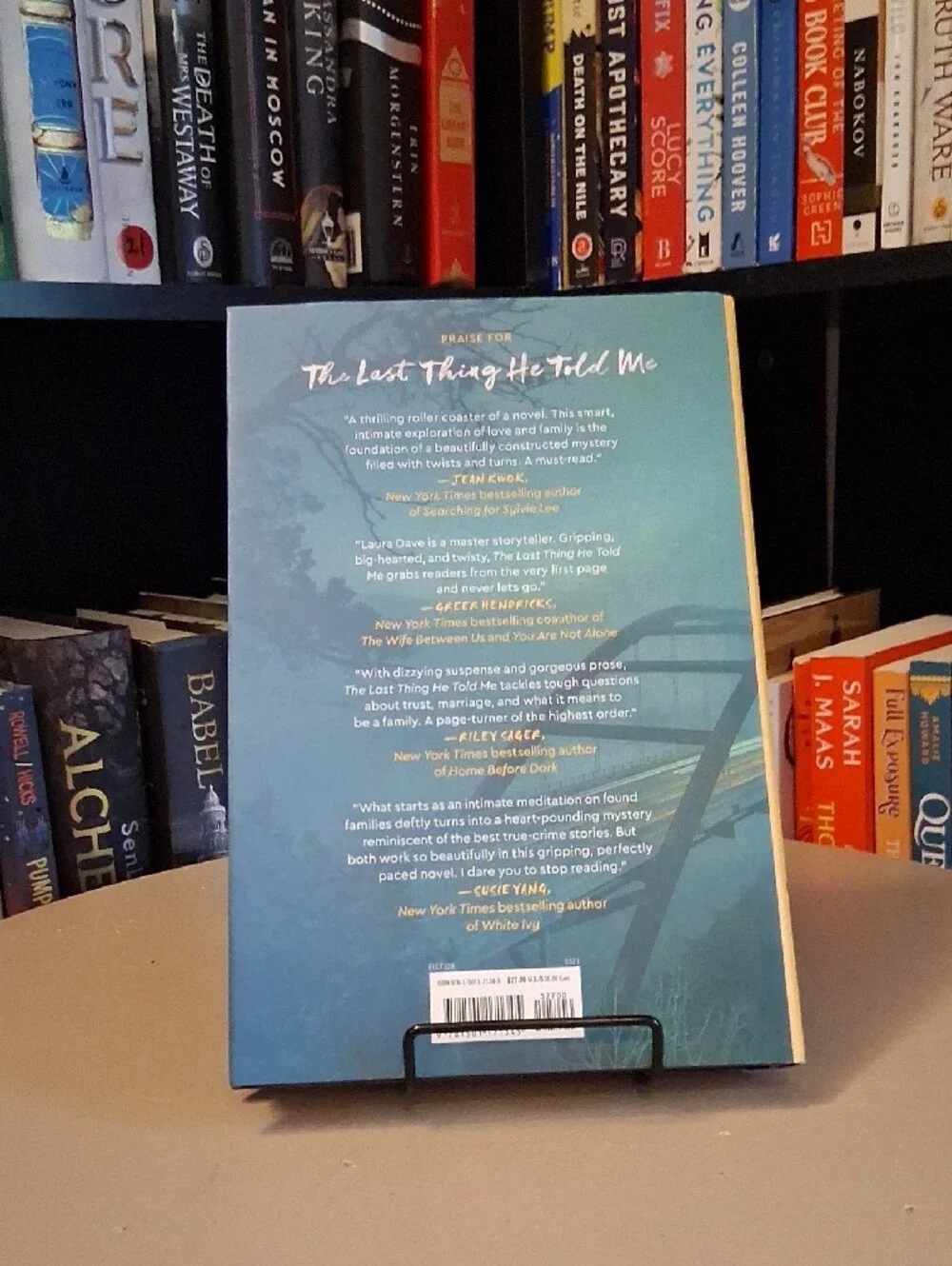 The Last Thing He Told Me by Laura Dave